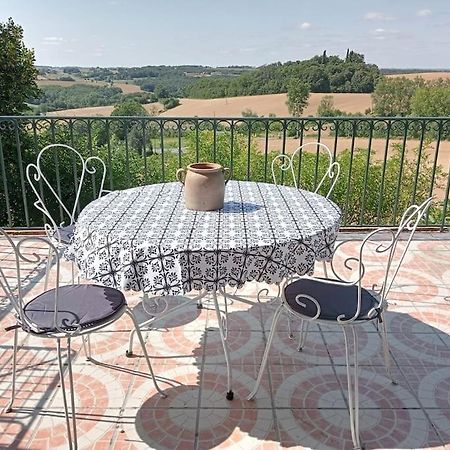 Maison De Village Avec Superbe Vue Cuq  Экстерьер фото