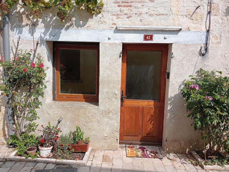 Maison De Village Avec Superbe Vue Cuq  Экстерьер фото
